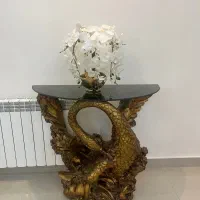 میز کنسول طرح قو|بوفه، ویترین، کنسول|رشت, چله خانه|دیوار