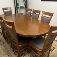 میز ناهار خوری هشت نفره