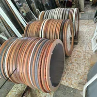 آینه رنگی آلیور|آینه|اصفهان, سپاهان‌شهر|دیوار