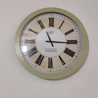 ساعت دیواری