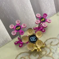 هولدر نگه دارنده گوشی|لوازم جانبی موبایل و تبلت|میانه, |دیوار