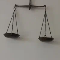 ترازو قدیمی