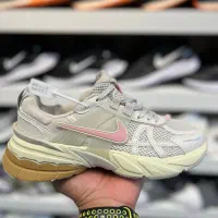 کتونی نایک V2K