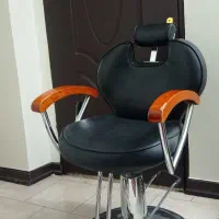 صندلی پدالی آرایشگاهی  خارجی چرمNG و اینه ارایشی