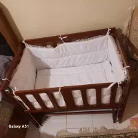 تخت گهواره ای کودک