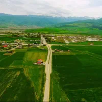 فروش-زمین-با-بنای-احداثی-در-منطقه-زیبای-ف-ریم