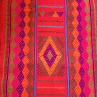 سفره ای دست بافت