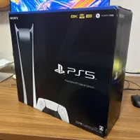 PS5 Digital دو دسته و استند شارژر و کیف و بازی