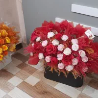 سبد گل مصنوعی