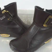 دو جفت کفش|کیف، کفش، کمربند|قوچان, |دیوار