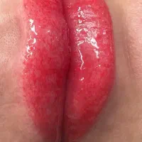 میکرو ابرو و شیدینگ لب روشن کردن ابروهای زغالی|خدمات آرایشگری و زیبایی|ری, تقی آباد|دیوار