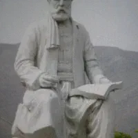 آموزش شاهنامه خوانی  و نقالی کودک و نوجوان