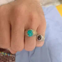 انگشتر نقره فیروزه و عقیق قرمز بازاره نقره۴۵۰بیرون