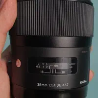 لنز سیگما کنون ۳۵ میلیمتر f1.4