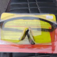 عینک ایمنی و عینک شب تایوانی