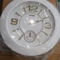 ساعت دیواری