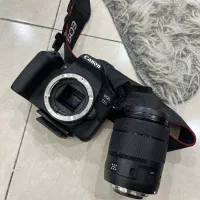 دوربین عکاسی 77d