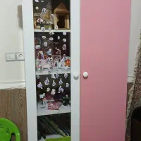 تخت خواب و کمد