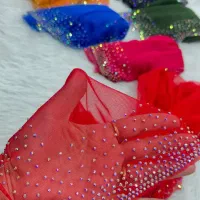 نگین کوبی|لباس|میناب, |دیوار