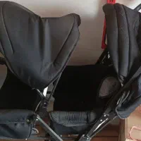 کالسکه دوقلو