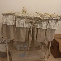 گهواره یاتخت کنارمادر|تخت و صندلی بچه|همدان, |دیوار