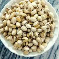 پسته|خوردنی و آشامیدنی|کامیاران, |دیوار