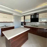 فروش آپارتمان ۱۷۸ متری / ابراهیمی / ۷ ساله