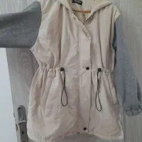 کاپشن|لباس|رشت, باهنر|دیوار