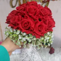 دسته گل عروس