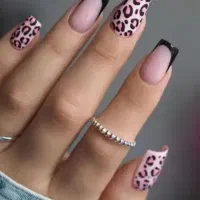 خدمات تخصصی ناخن با بهترین کیفیت