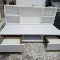 میز تحریر مینیمال درحد نو