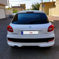 پژو 207 دنده ای مدل 1404|خودرو سواری و وانت|شیراز, نصر|دیوار