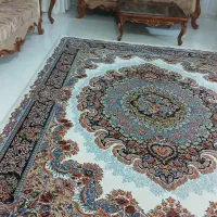 فرش ماشینی ۶متری یک تخته و۹ متره یک عدد