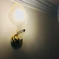 لوستر دیوار کوب