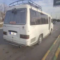 مینی بوس هیوندا کروز 81