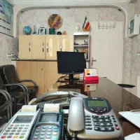 همکاری در آموزشگاه زبان