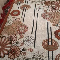 گلیم فرش در حد نو ی سوختگی کوچولو داره