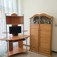 میز گیمینگه با یه کمد