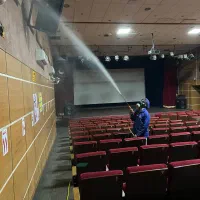 شرکت خدمات نظافتی مبلشوی سمپاشی کفسابی نشتیابی کاخ|خدمات نظافت|ایلام, |دیوار