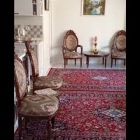 اپارتمان ۶۱ متر حیاط دار (راسته کوچه)