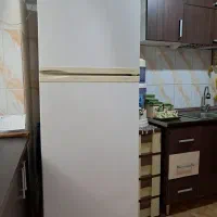 یخچال فریزر جا دار کاملا سالم