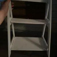 استند دو طبقه ی سفید رنگ