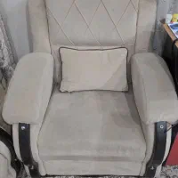 فروختن این دو تا مبل به دلیل کمبود جا|مبلمان خانگی و میز عسلی|شهریار, شهرک وائین|دیوار