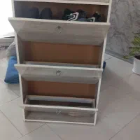 جاکفشی|جاکفشی، کمد، دراور|گلبهار, شهر جدید گلبهار|دیوار