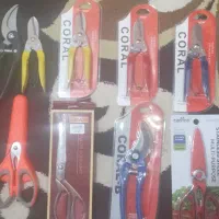 انواع قیچی و آب پاش و بیلچه