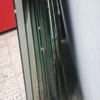 درب شیشیه ای چند میل|دفتر کار|قدس, شهر‌قدس|دیوار