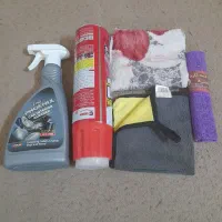 تعدادی وسایل کارواش و شستشوی ماشین