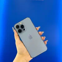 iPhone 13 pro / Sierra Blue
