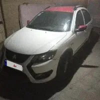 کوییک آر سفید قرمز