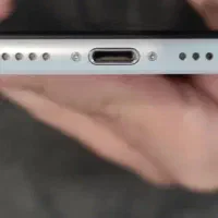 ایفون se 2020 128|موبایل|کرج, کوی امامیه|دیوار